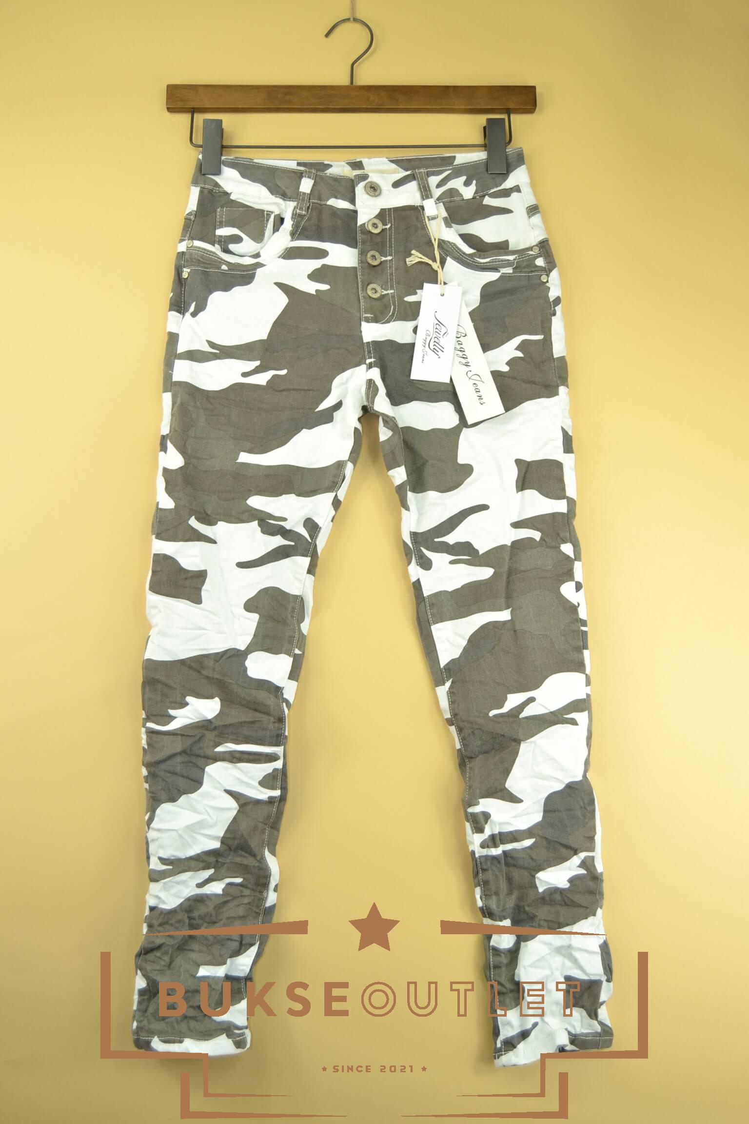 Jewelly (JW2681) Camouflage Jeans