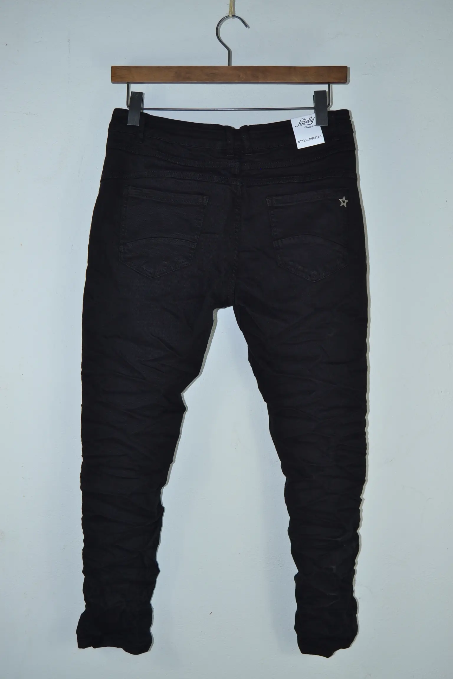 Jewelly JW8711-1 Sort Jewelly JW8711-1 Sort