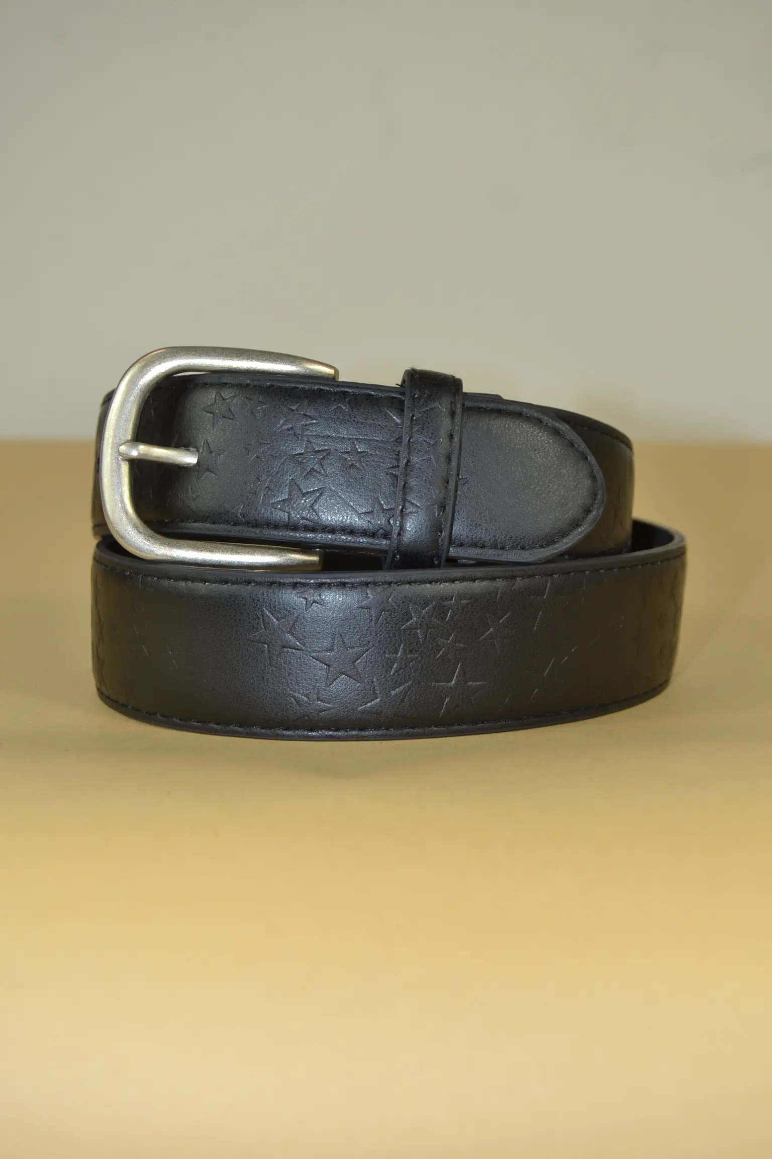 81408-17 Sort Bælte m. Stjerne Tryk