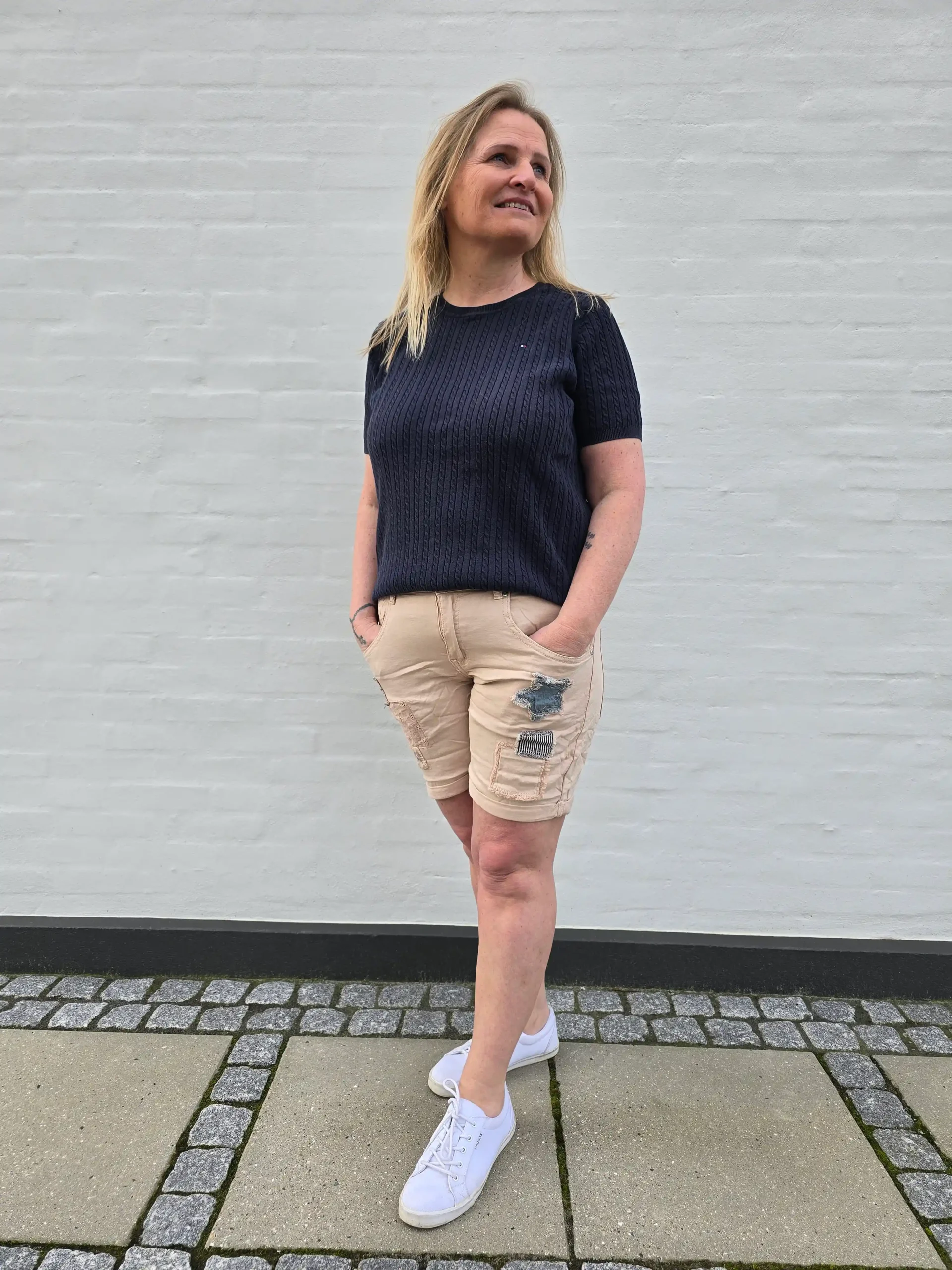 Place du Jour Beige Shorts med Lapper