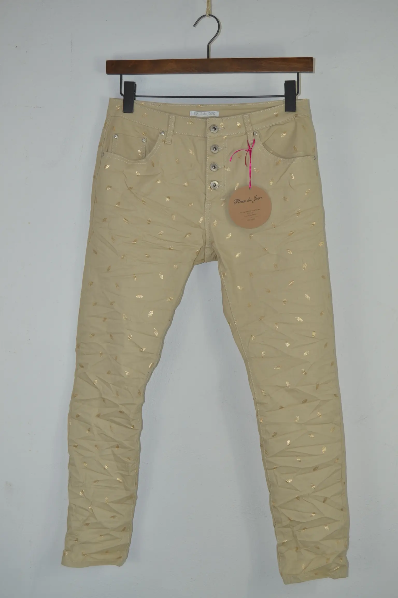 Place du Jour F182BE Beige m. Guld lange jeans
