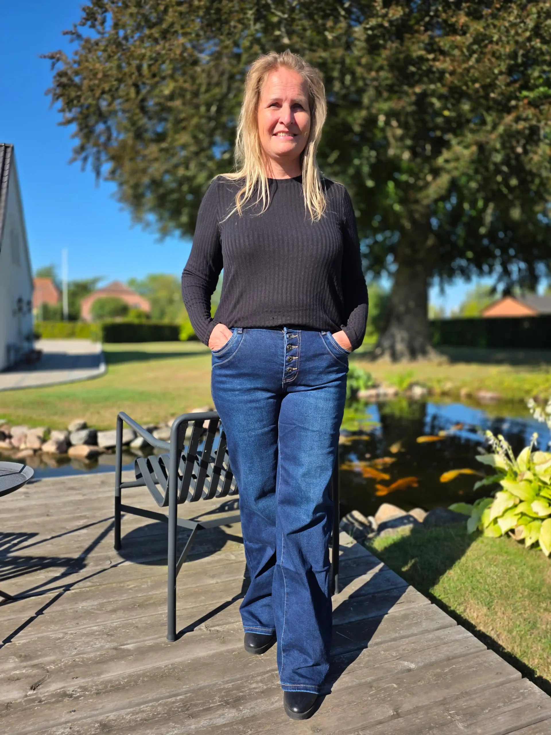 👖 Karostar Straight Leg K2616 – Straight Leg Jeans med Stretch & 5 Knapper