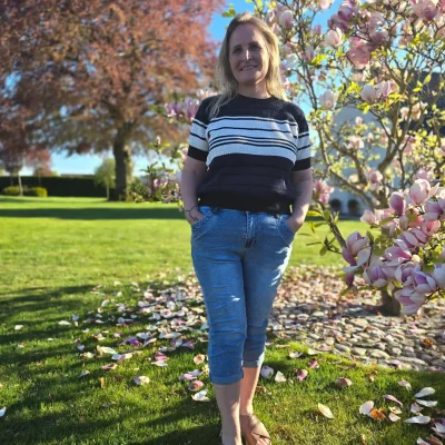 Karostar Denim Blue KCM2914 – Lyse Capri Jeans til Kvinder med Stretch
